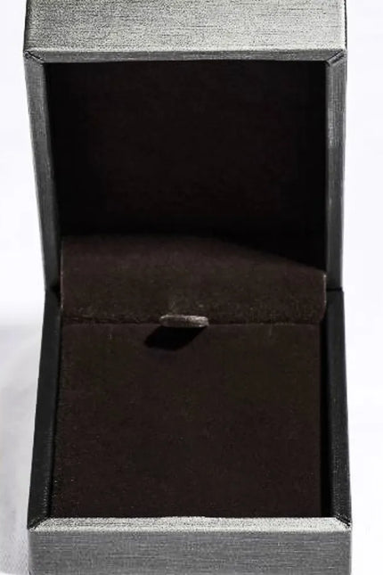 3cd277dd-c9a9-4417-a970-a18de51a9209-Max